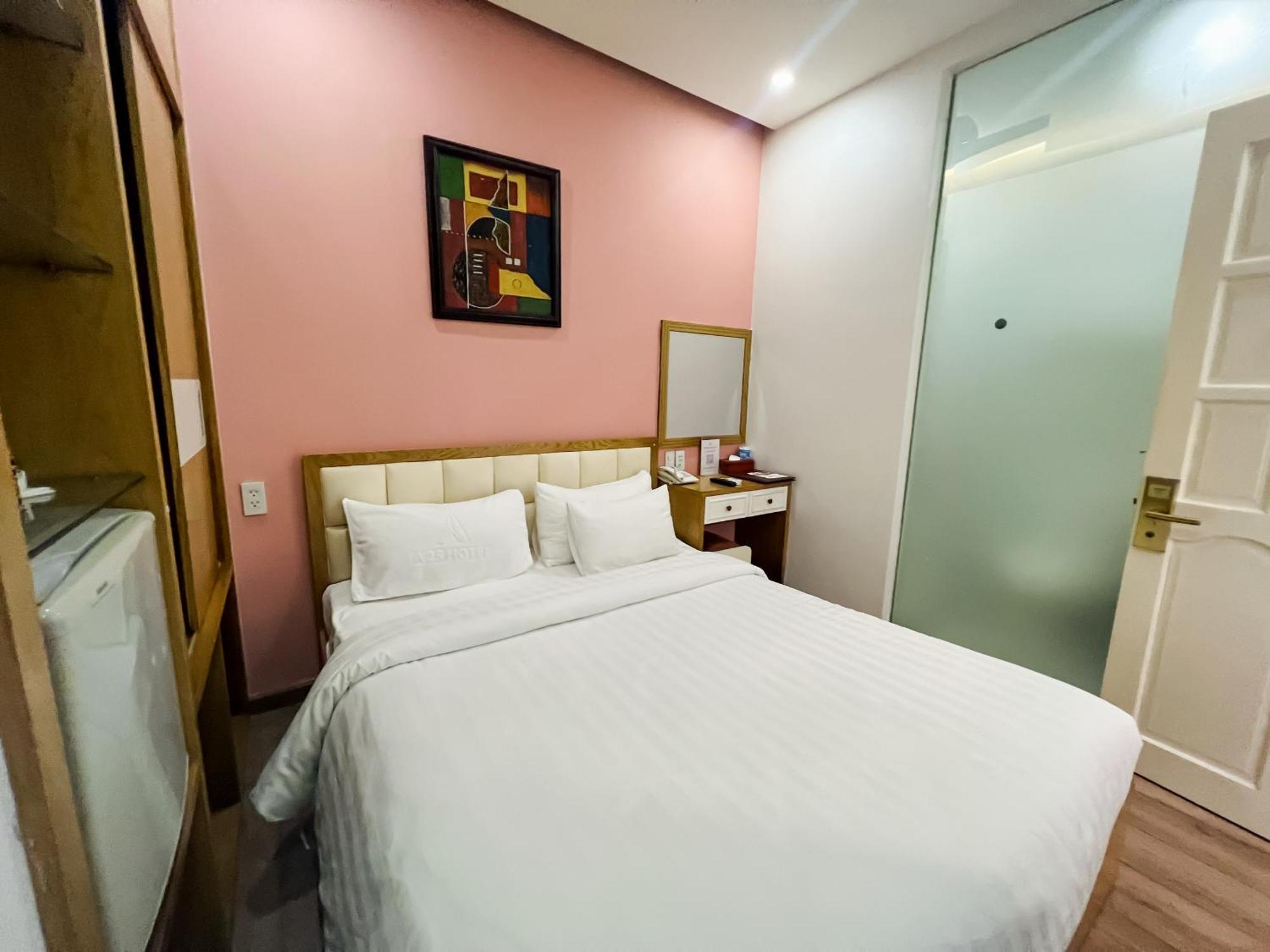 A25 Hotel - 75 Le Thi Hong Gam Хошимин Экстерьер фото